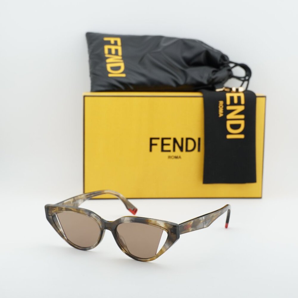 Fendi FE40009I 56E Cat Eye Sunglasses - Shiny Havana/Brown